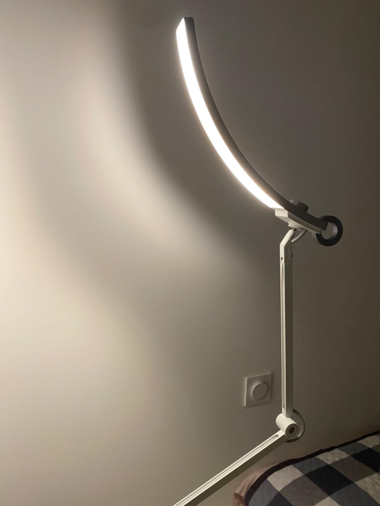 Très bonne lampe de travail